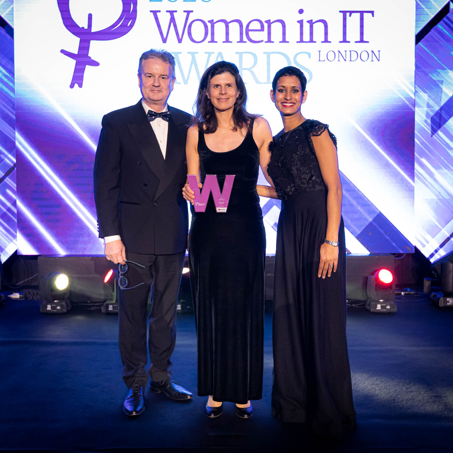 Niki Trigoni Wins CTO Of The Year Award At Women In IT Awards London 2020